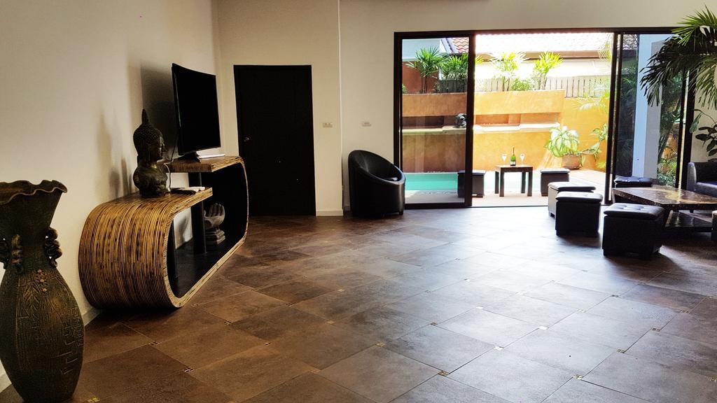 Hideland - The Luxury Tropical Villa Pattaya Exterior foto
