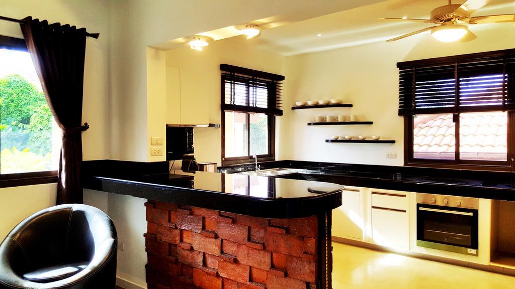 Hideland - The Luxury Tropical Villa Pattaya Exterior foto