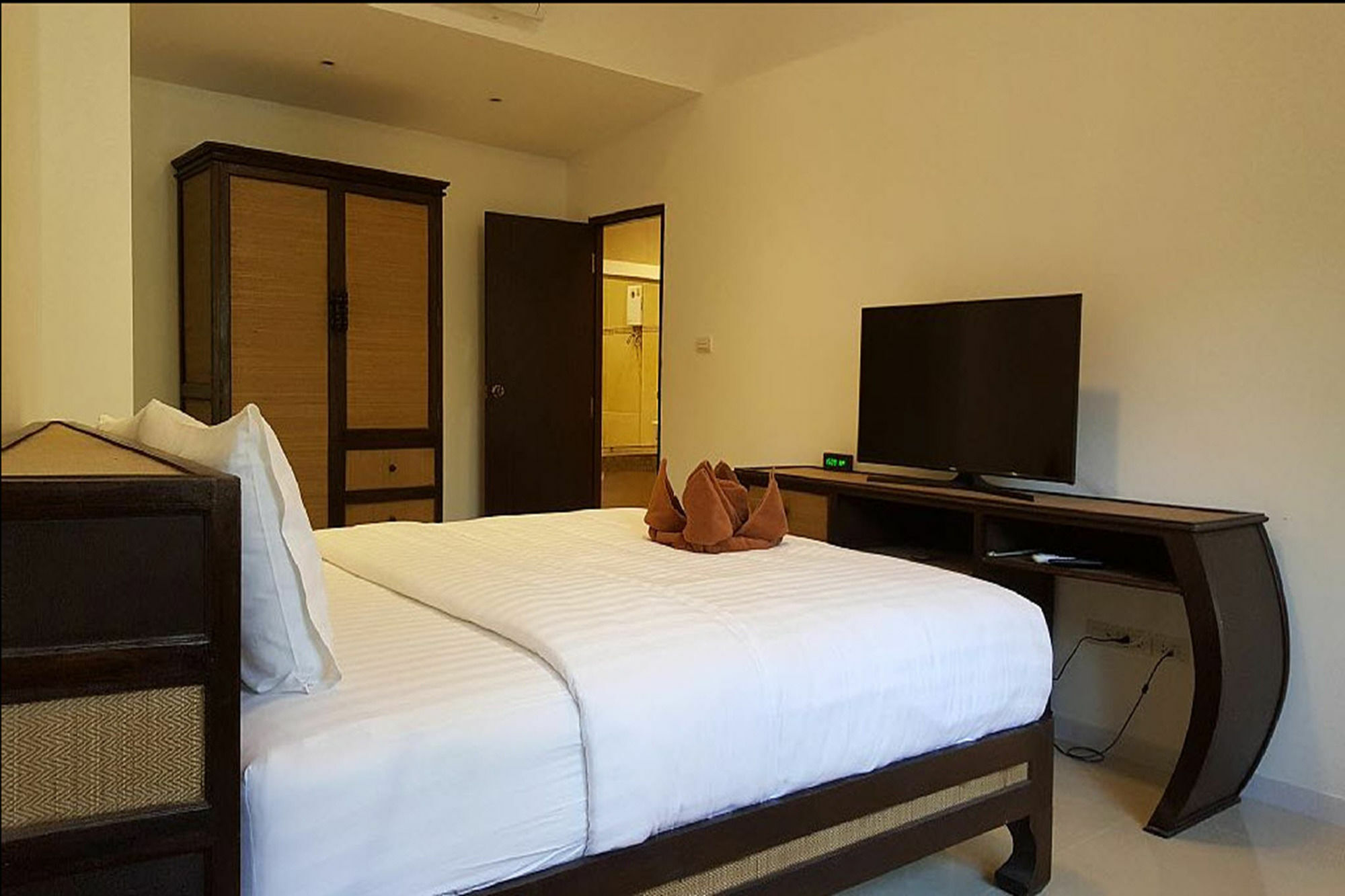 Hideland - The Luxury Tropical Villa Pattaya Exterior foto