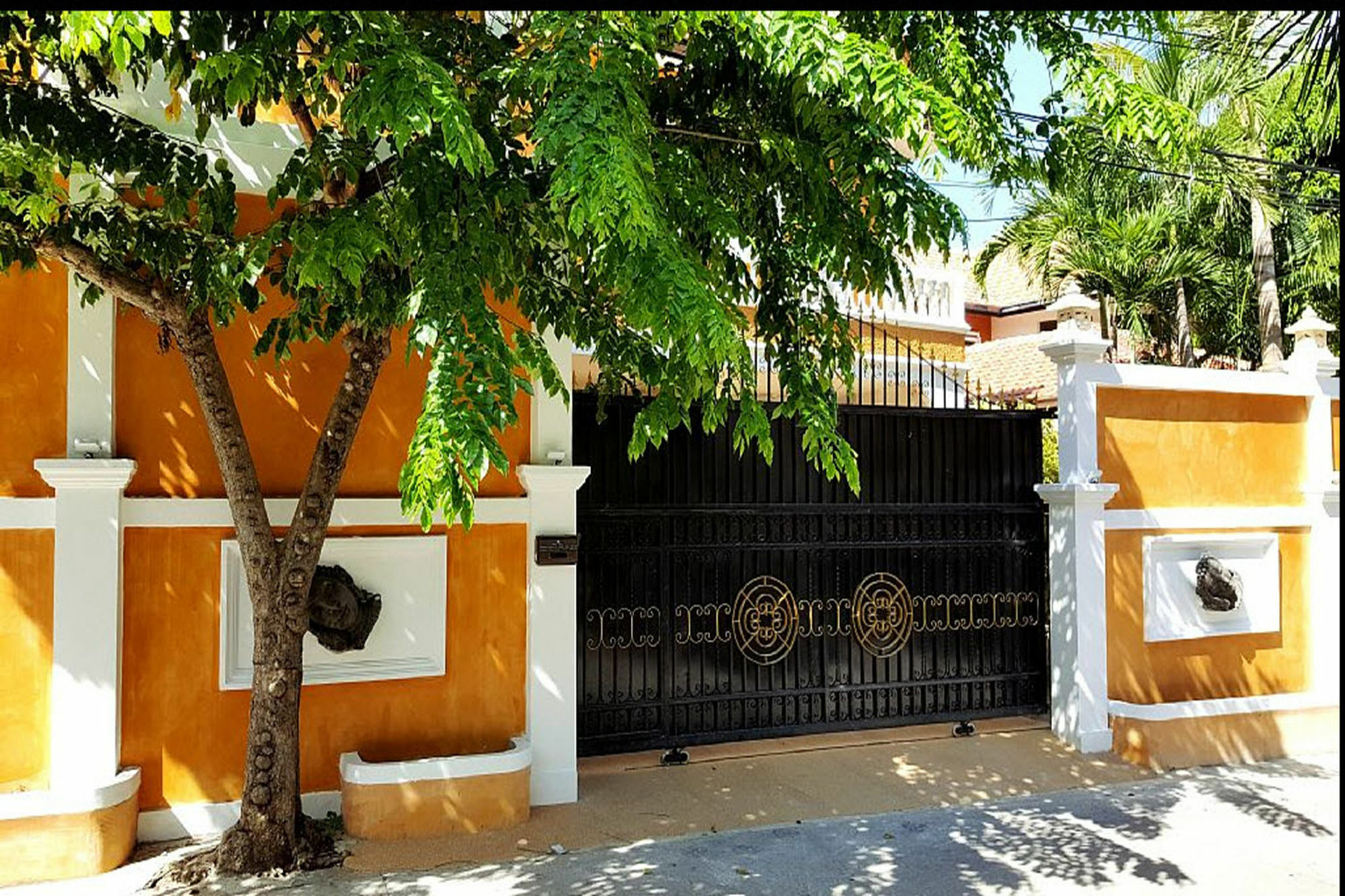 Hideland - The Luxury Tropical Villa Pattaya Exterior foto