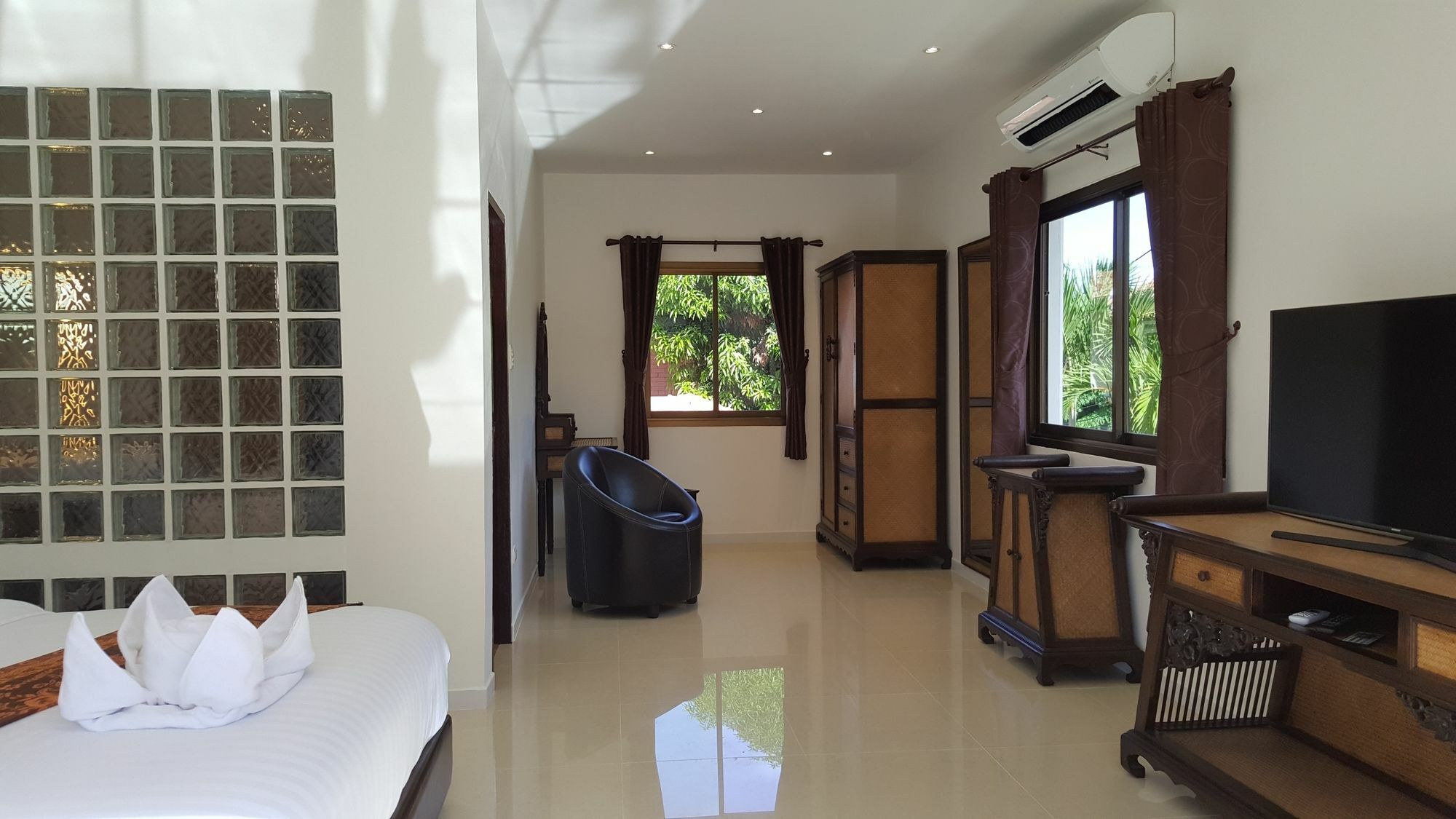 Hideland - The Luxury Tropical Villa Pattaya Exterior foto