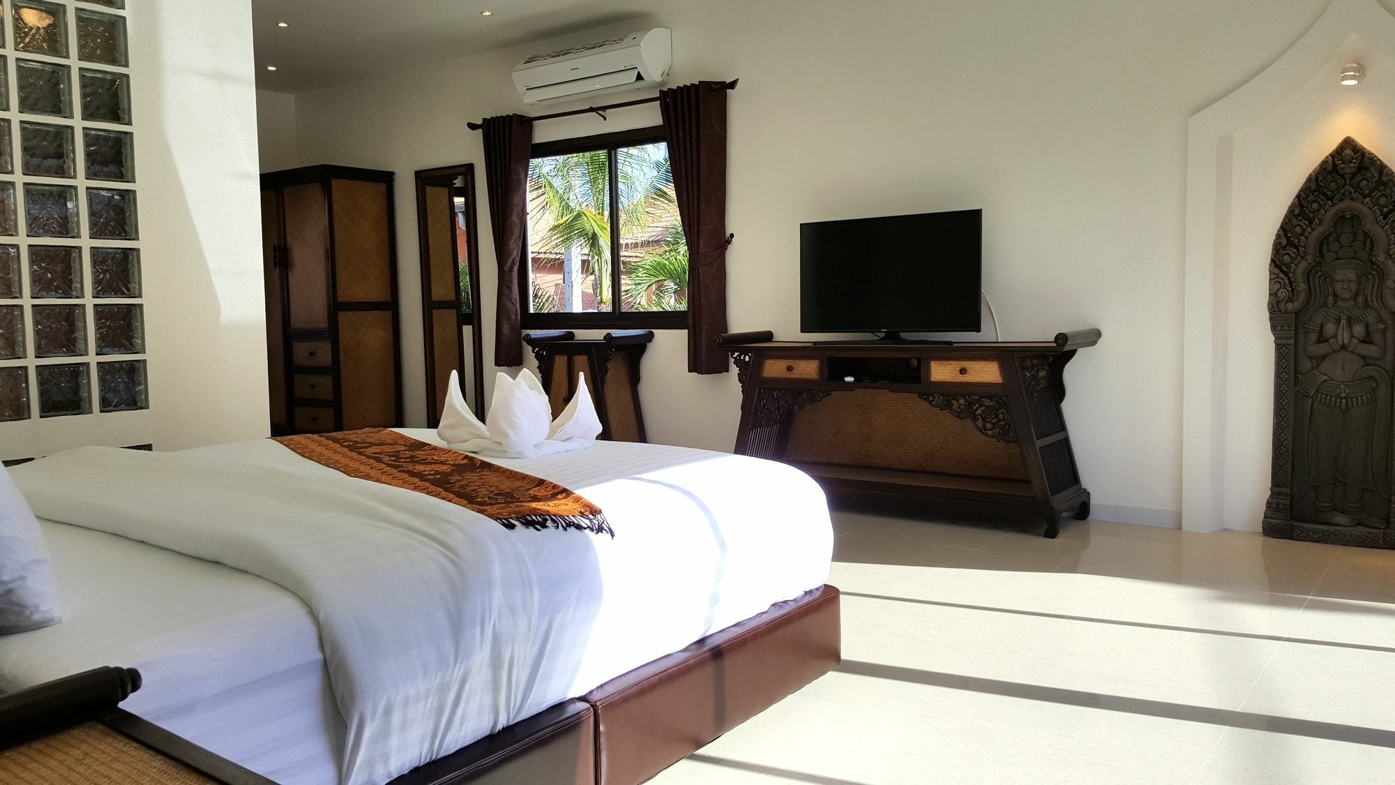 Hideland - The Luxury Tropical Villa Pattaya Exterior foto