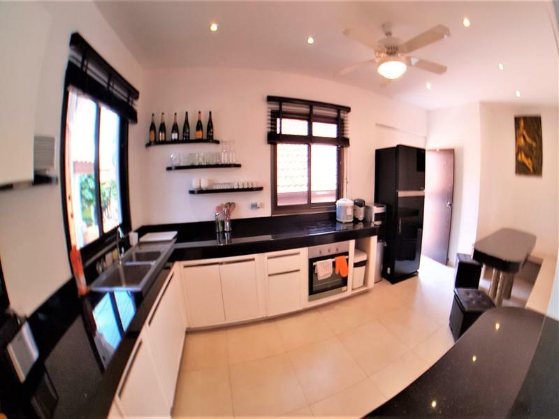Hideland - The Luxury Tropical Villa Pattaya Exterior foto